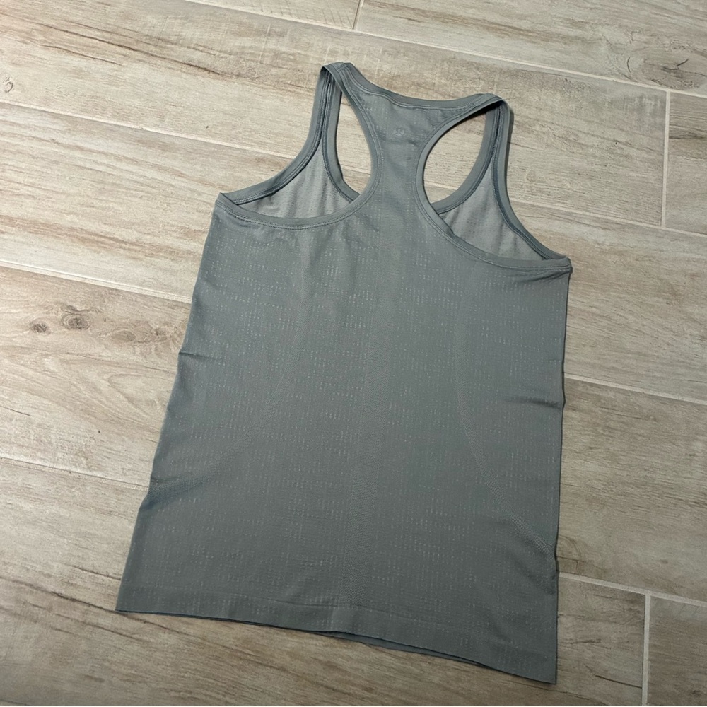 Lululemon Swiftly Tech Racerback Tank - Picture 2 of 4